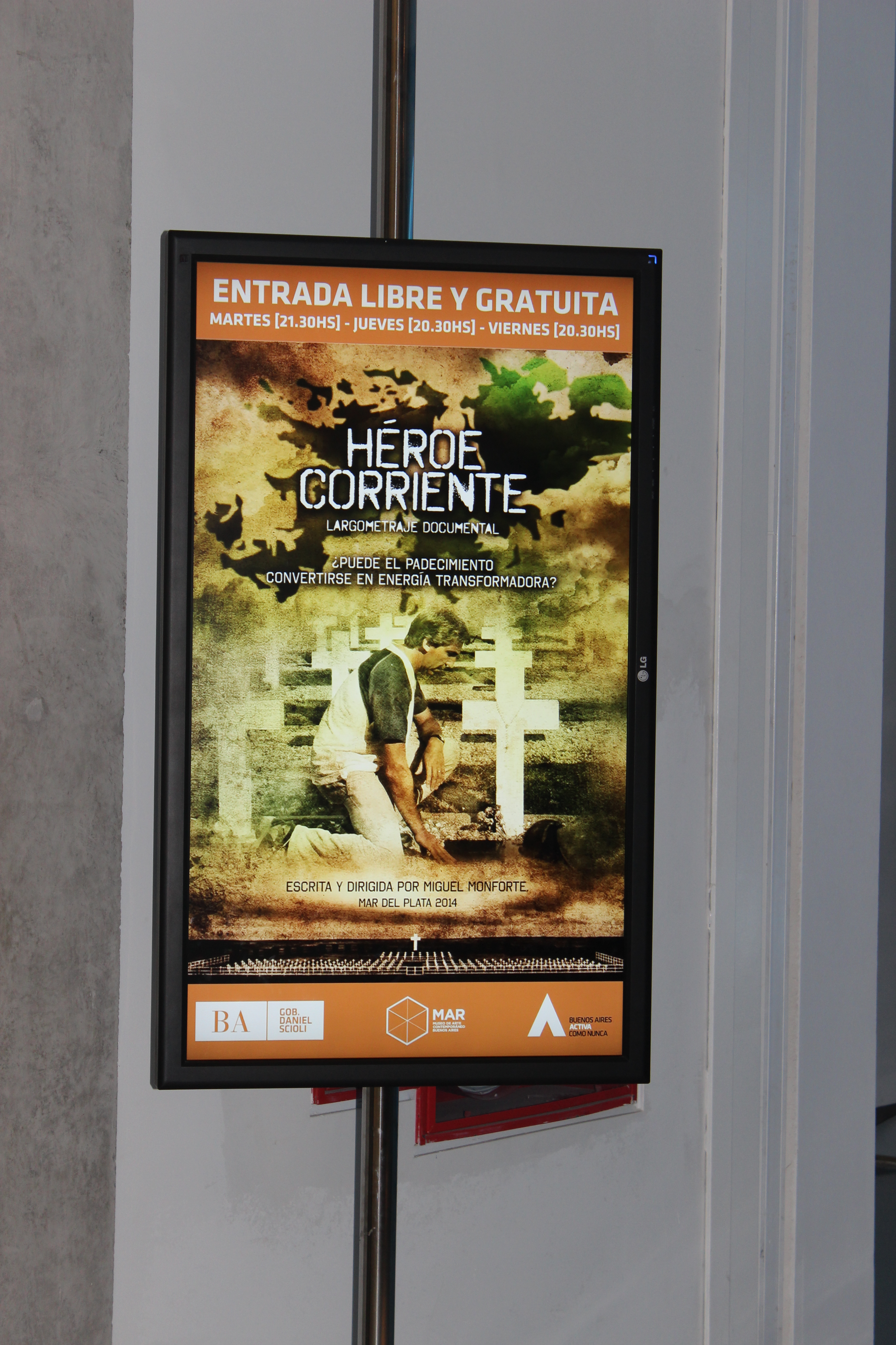 Monitor del Museo de Arte Contempor+íneo. Enero 2015.